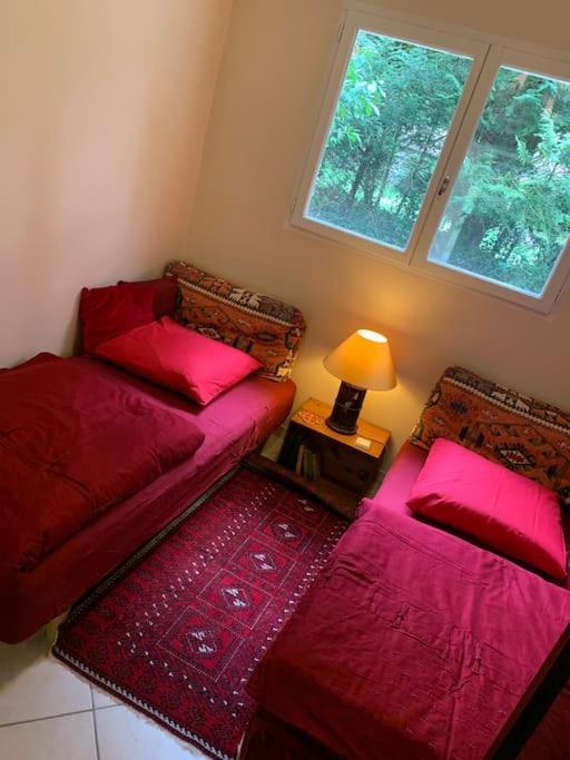 Maisonnette En Clairiere De Foret Gambais Buitenkant foto